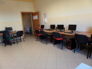 foto Sala_pc-Plesso-Fratelli-Cervi